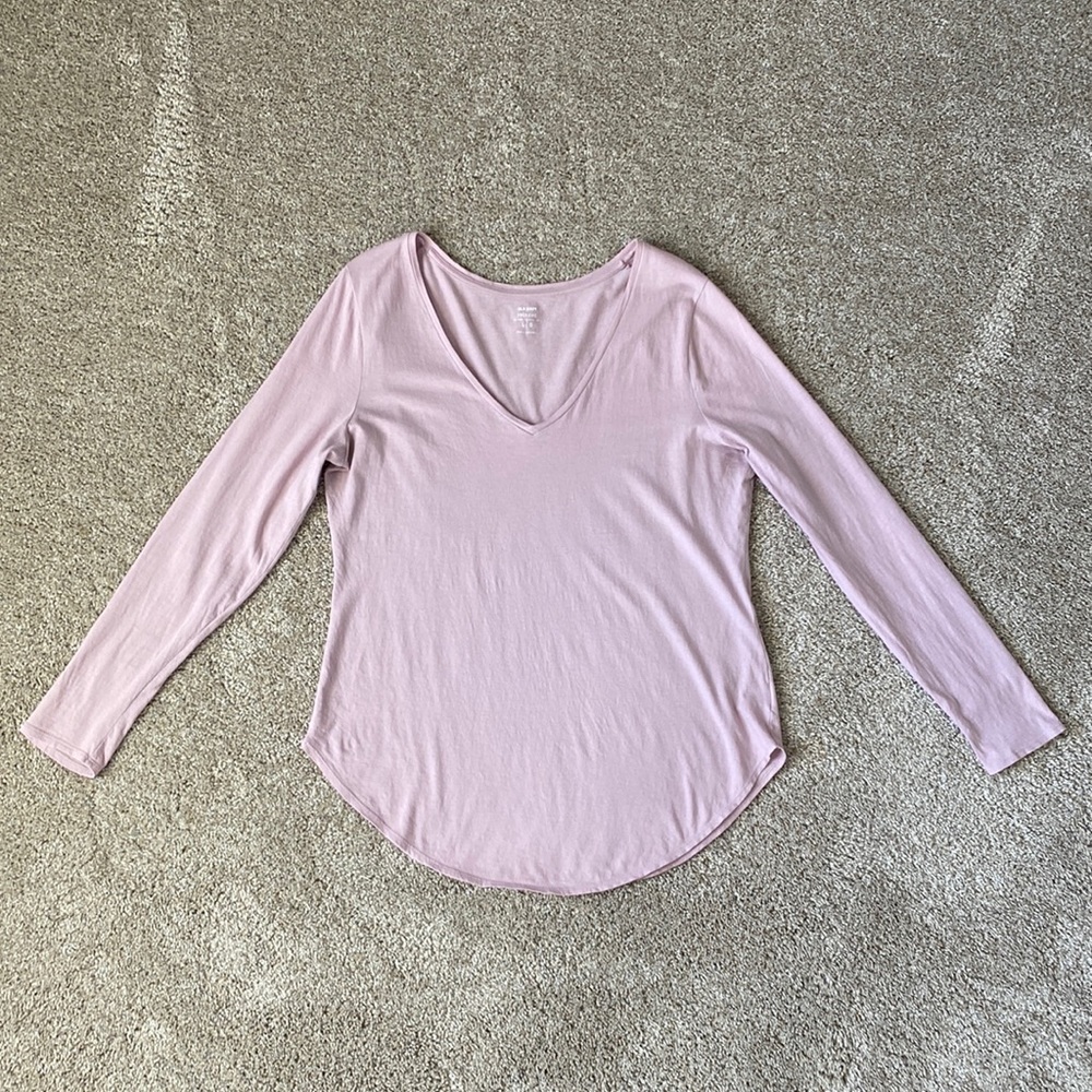 Old Navy Long Sleeve V Neck Tee